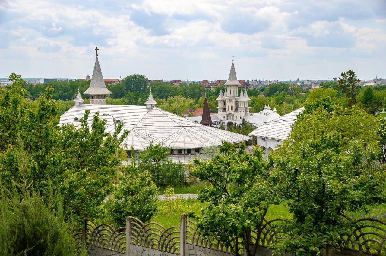 Casa Liana Ξενοδοχείο Oradea Εξωτερικό φωτογραφία