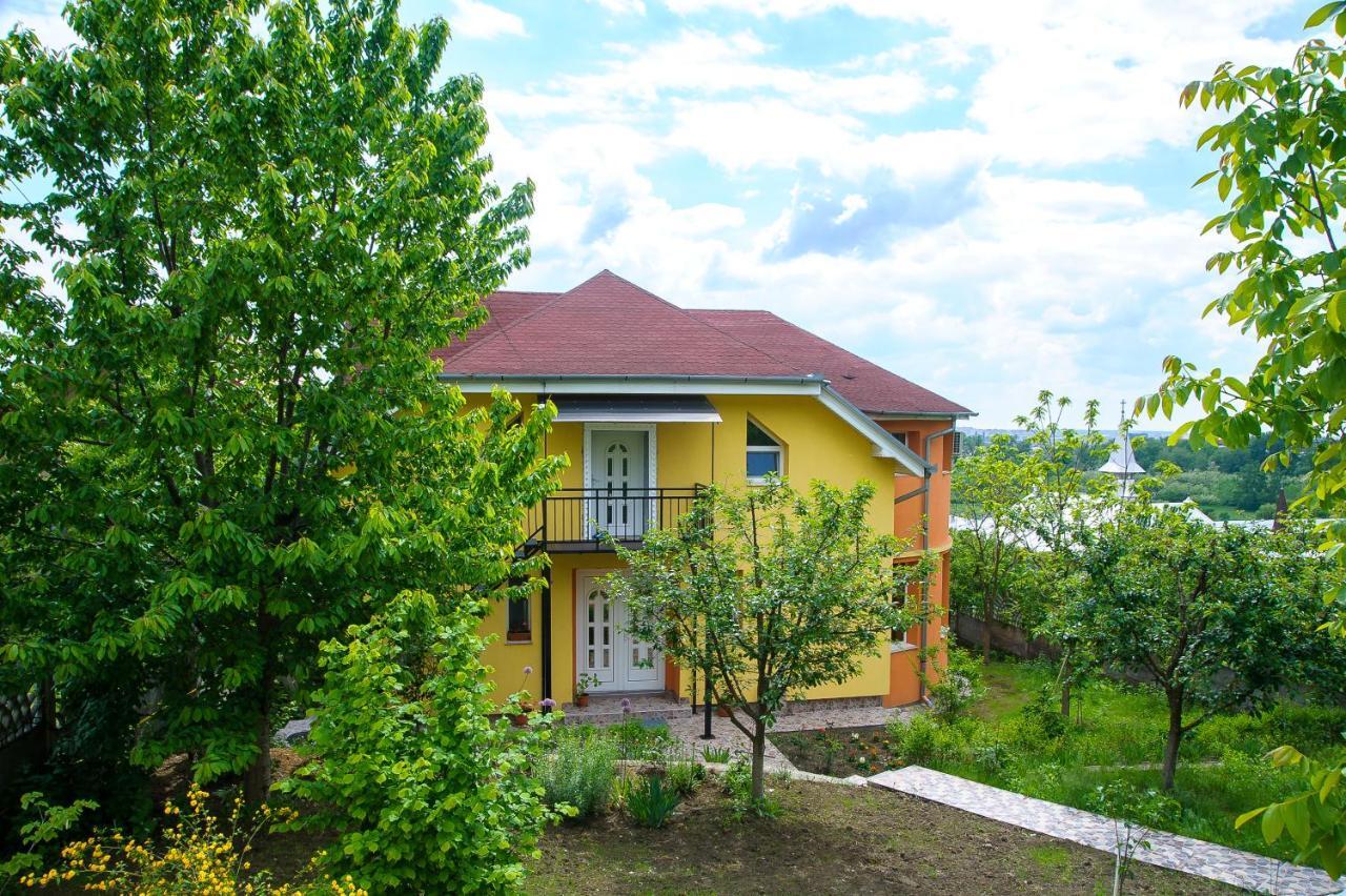 Casa Liana Ξενοδοχείο Oradea Εξωτερικό φωτογραφία